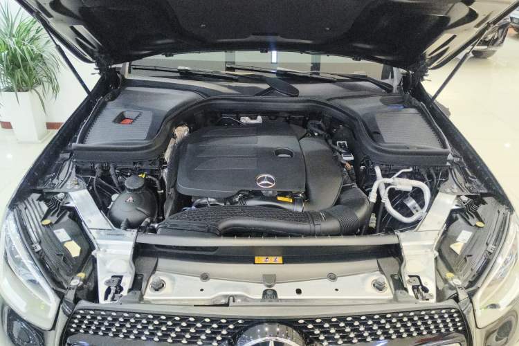 Used Mercedes-Benz GLC Coupe 2023 GLC 300 4MATIC Coupe SUV Engine Bay