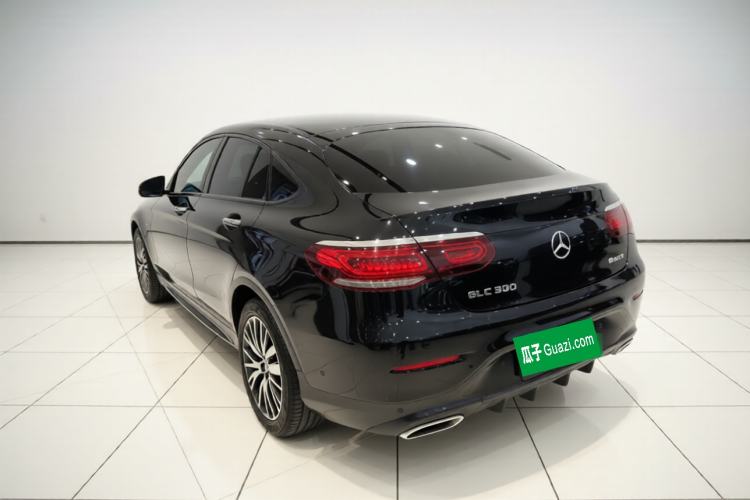 Used Mercedes-Benz GLC Coupe 2023 GLC 300 4MATIC Coupe SUV Exterior 2