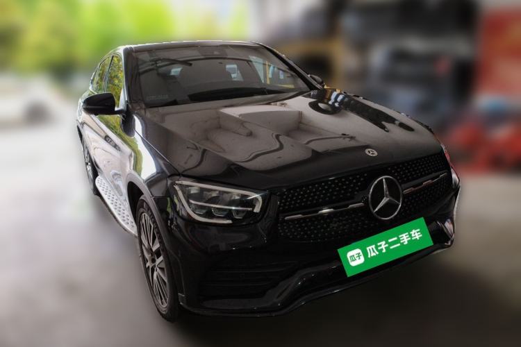 Used Mercedes-Benz GLC Coupe 2023 GLC 300 4MATIC Coupe SUV Front Right 45 Deg