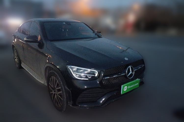 Used Mercedes-Benz GLC Coupe 2023 GLC 260 4MATIC Coupe SUV Front Right 45 Deg