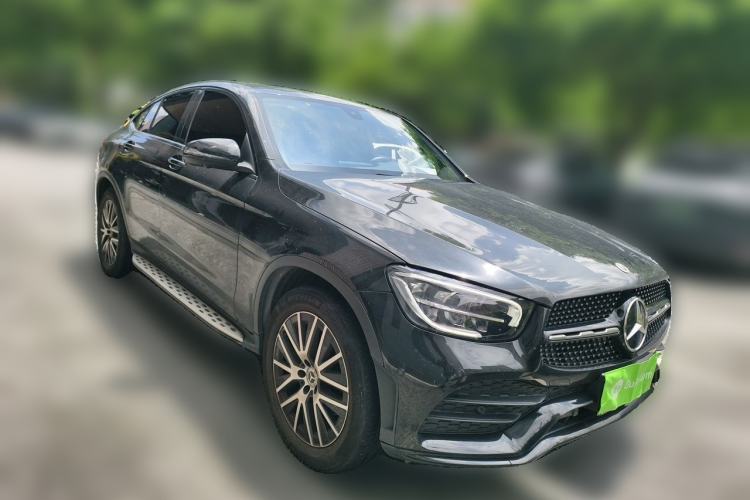 Used Mercedes-Benz GLC Coupe 2023 GLC 260 4MATIC Coupe SUV Front Right 45 Deg