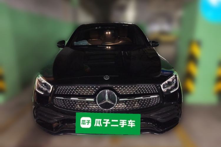 Used Mercedes-Benz GLC Coupe 2023 GLC 300 4MATIC Coupe SUV Front