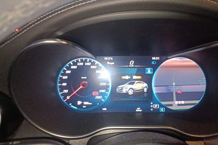 Used Mercedes-Benz GLC Coupe 2023 GLC 260 4MATIC Coupe SUV Instrument Cluster