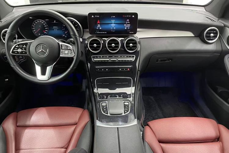 Used Mercedes-Benz GLC Coupe 2023 GLC 260 4MATIC Coupe SUV Interior 1