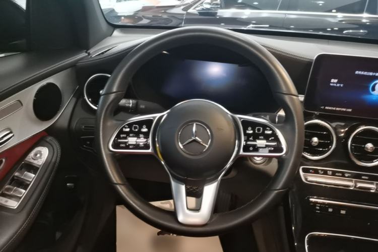 Used Mercedes-Benz GLC Coupe 2023 GLC 260 4MATIC Coupe SUV Steering Wheel