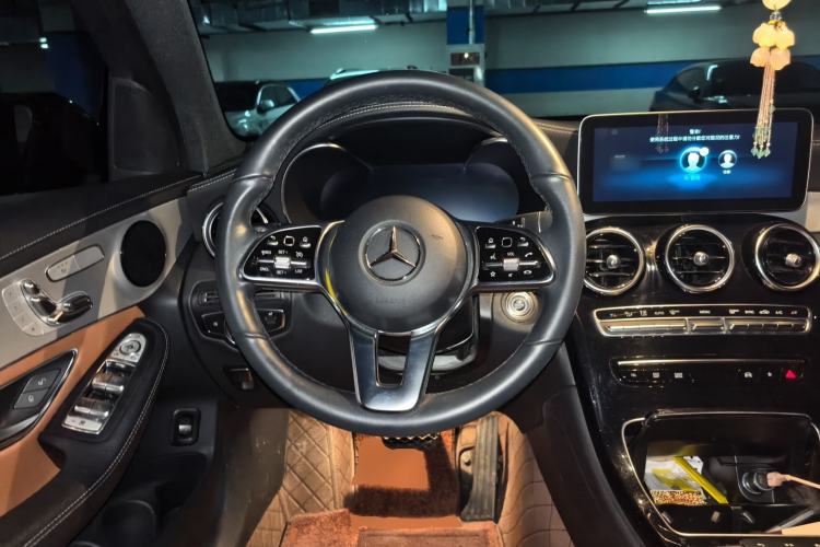 Used Mercedes-Benz GLC Coupe 2023 GLC 260 4MATIC Coupe SUV Steering Wheel