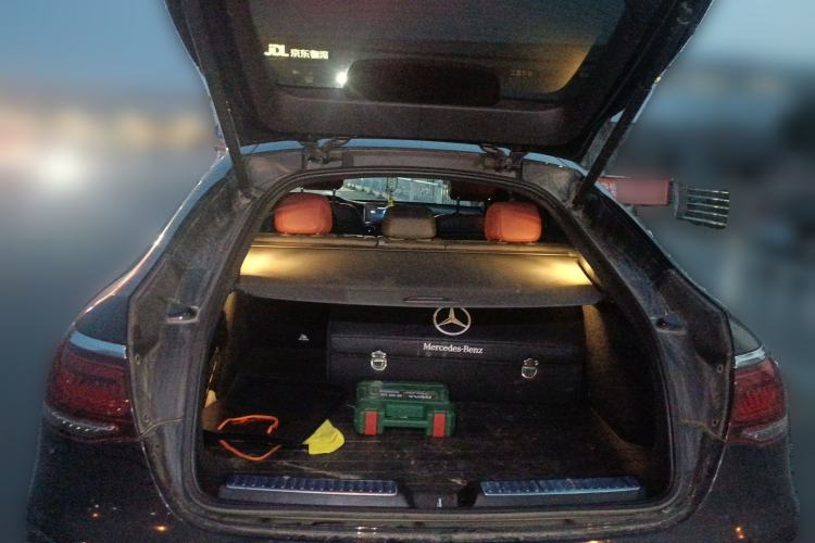 Used Mercedes-Benz GLC Coupe 2023 GLC 260 4MATIC Coupe SUV Trunk