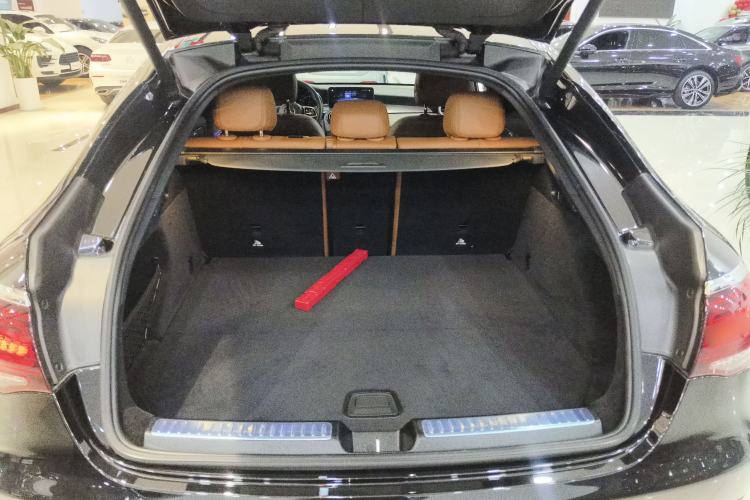 Used Mercedes-Benz GLC Coupe 2023 GLC 300 4MATIC Coupe SUV Trunk