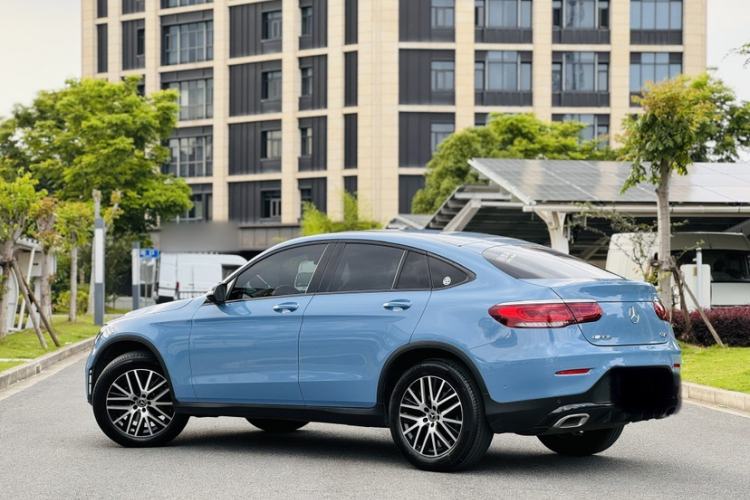 Used Mercedes-Benz GLC Coupe 2023 GLC 260 4MATIC Coupe SUV Exterior 4