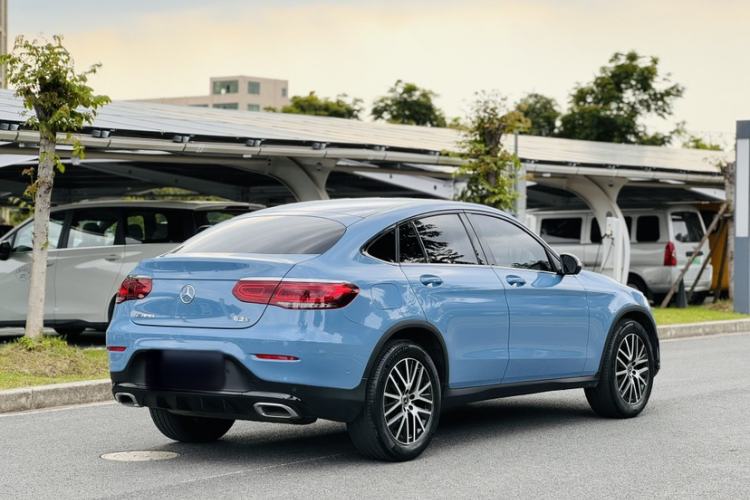 Used Mercedes-Benz GLC Coupe 2023 GLC 260 4MATIC Coupe SUV Exterior 6