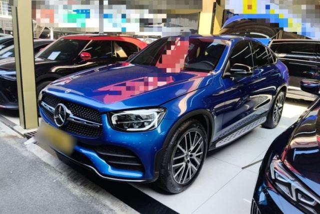 Ojetý Mercedes-Benz GLC Coupe 2023 GLC 260 4MATIC Coupe SUV
