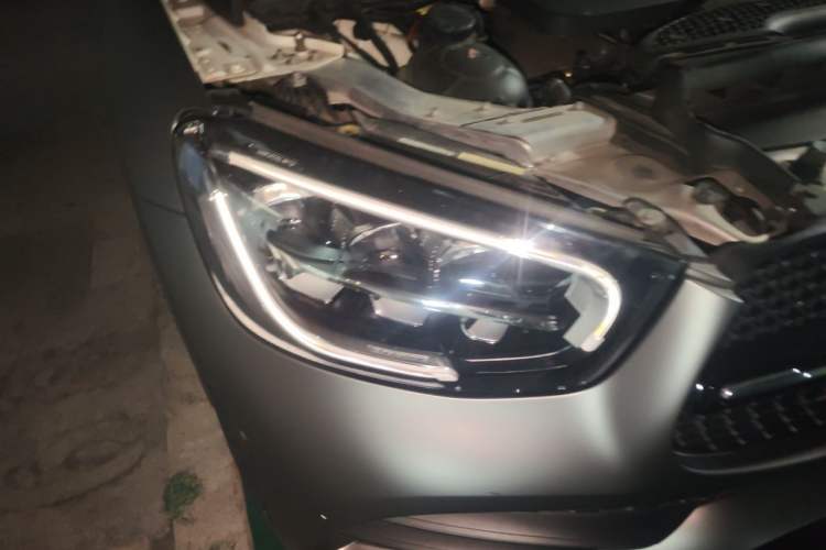 Used Mercedes-Benz GLC Coupe 2023 GLC 260 4MATIC Coupe SUV Right Front Headlight
