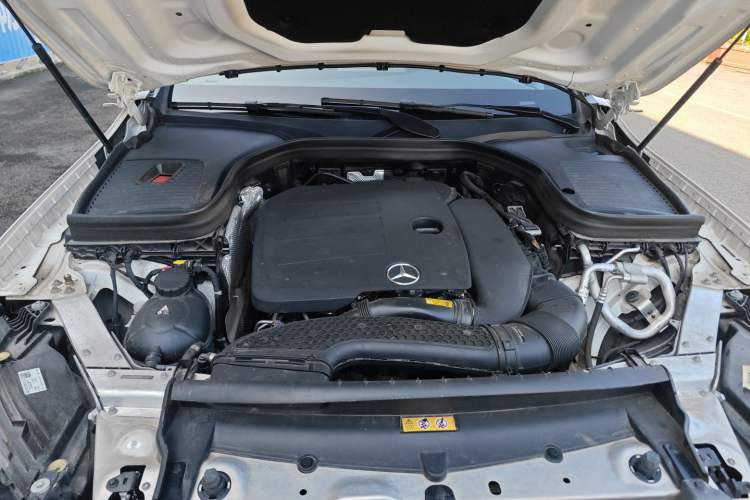 Used Mercedes-Benz GLC Coupe 2023 GLC 260 4MATIC Coupe SUV Engine Bay