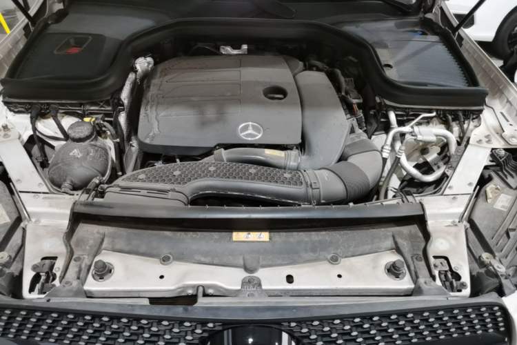 Used Mercedes-Benz GLC Coupe 2023 GLC 260 4MATIC Coupe SUV Engine Bay