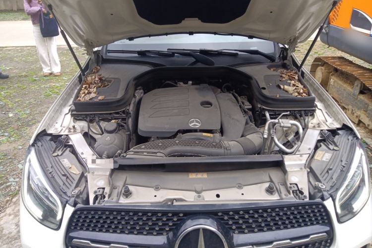 Used Mercedes-Benz GLC Coupe 2023 GLC 260 4MATIC Coupe SUV Engine Bay
