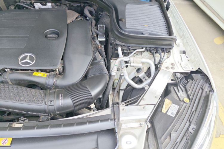 Used Mercedes-Benz GLC Coupe 2023 GLC 260 4MATIC Coupe SUV Engine Bay Left