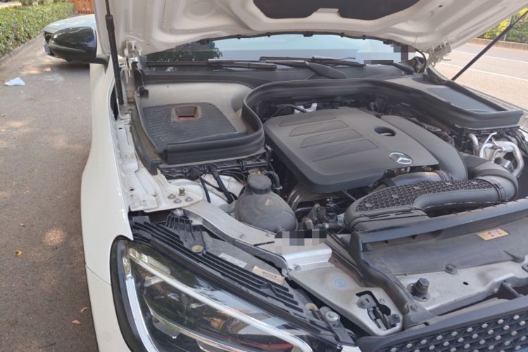Used Mercedes-Benz GLC Coupe 2023 GLC 260 4MATIC Coupe SUV Engine Bay Right