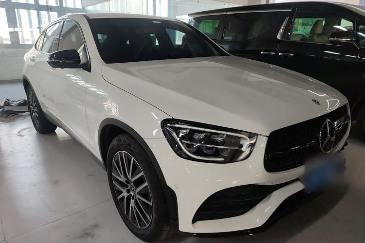 Used Mercedes-Benz GLC Coupe 2023 GLC 260 4MATIC Coupe SUV Exterior 2