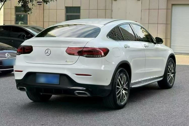 Used Mercedes-Benz GLC Coupe 2023 GLC 300 4MATIC Coupe SUV Exterior 4