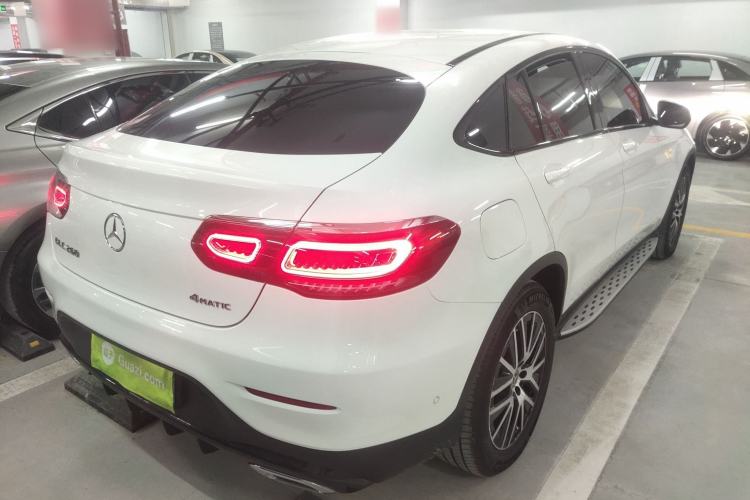Used Mercedes-Benz GLC Coupe 2023 GLC 260 4MATIC Coupe SUV Exterior 5