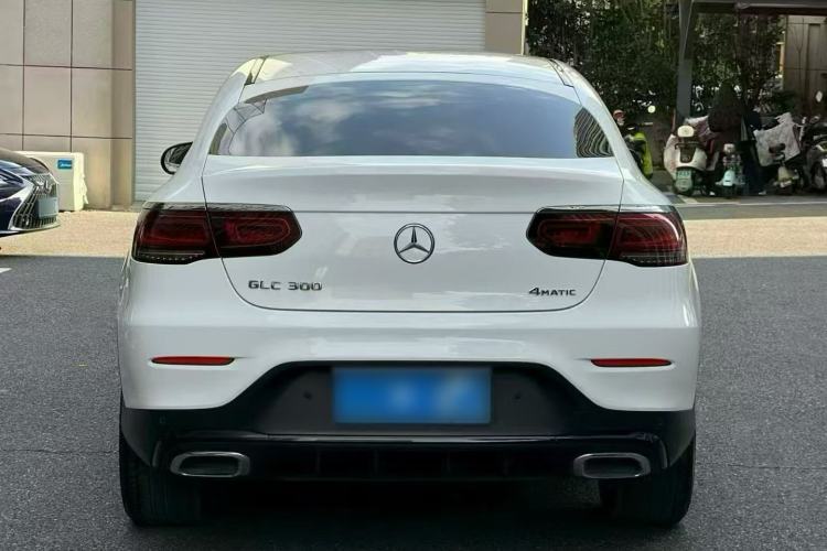 Used Mercedes-Benz GLC Coupe 2023 GLC 300 4MATIC Coupe SUV Exterior 5