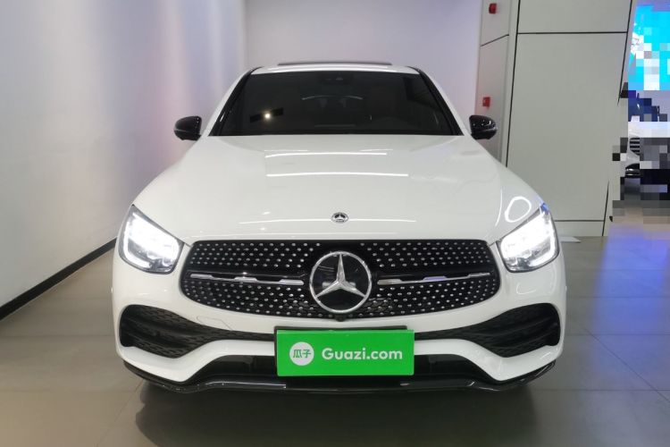 Used Mercedes-Benz GLC Coupe 2023 GLC 300 4MATIC Coupe SUV Front