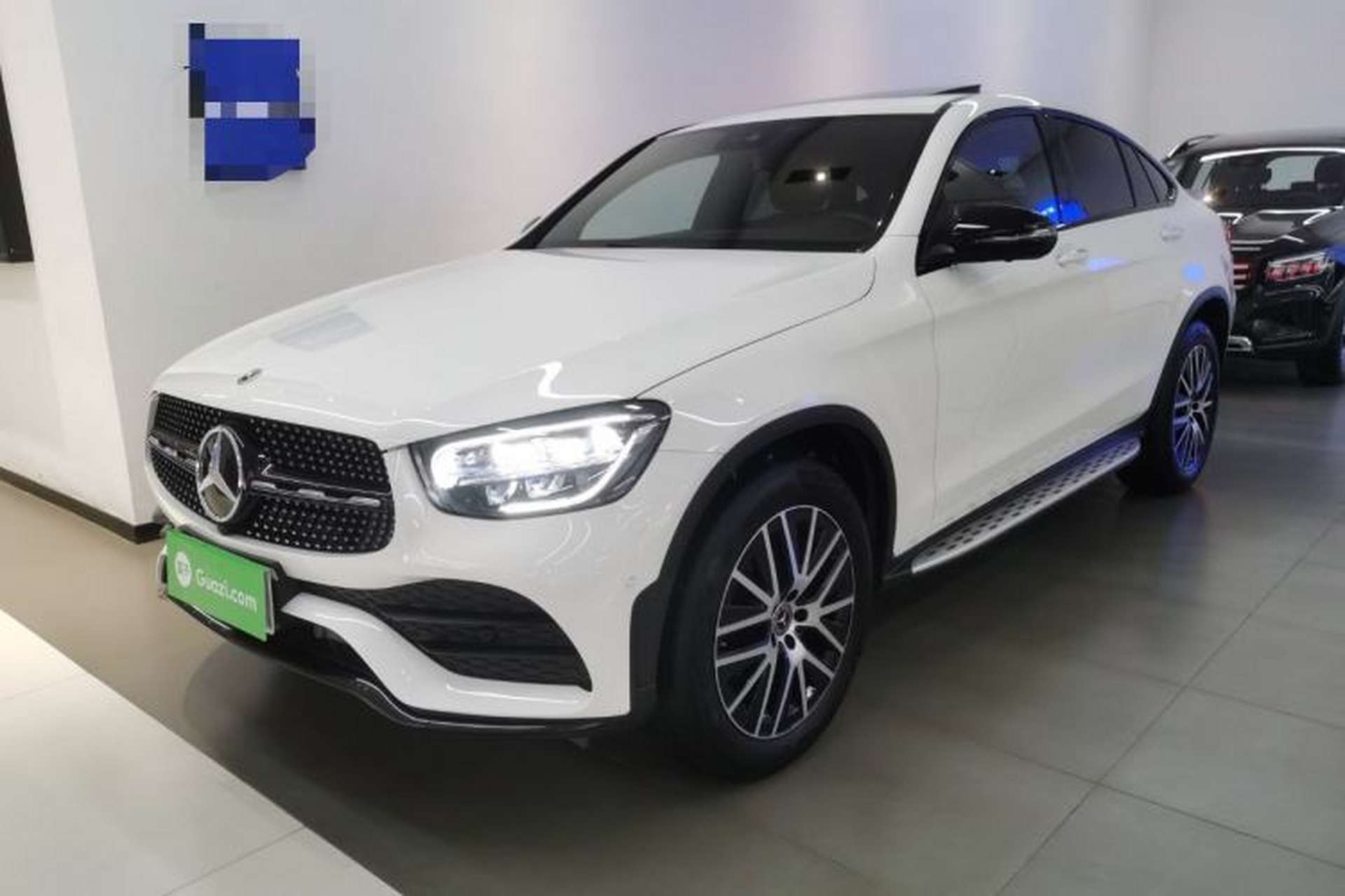Used Mercedes-Benz GLC Coupe 2023 GLC 300 4MATIC Coupe SUV Front Left 45 Deg