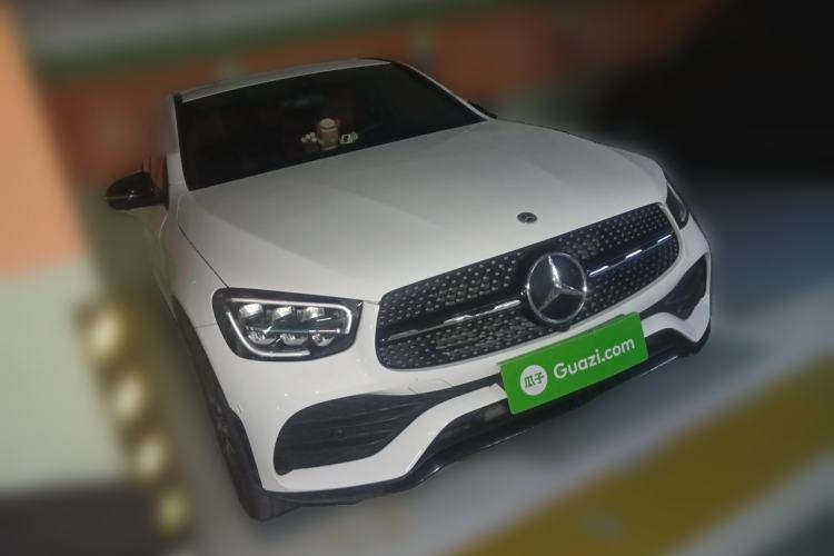 Used Mercedes-Benz GLC Coupe 2023 GLC 260 4MATIC Coupe SUV Front Right 45 Deg
