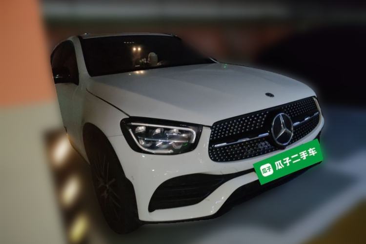 Used Mercedes-Benz GLC Coupe 2023 GLC 260 4MATIC Coupe SUV Front Right 45 Deg