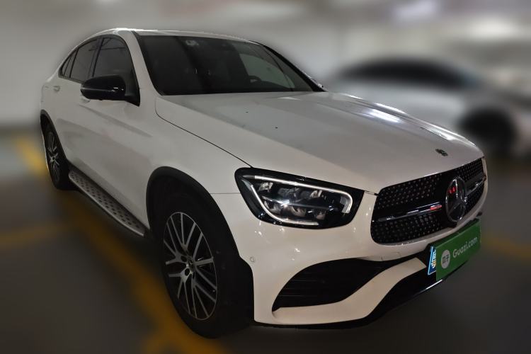 Used Mercedes-Benz GLC Coupe 2023 GLC 300 4MATIC Coupe SUV Front Right 45 Deg