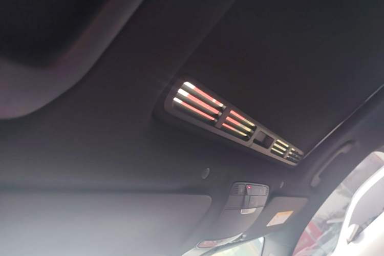 Used Mercedes-Benz GLC Coupe 2023 GLC 300 4MATIC Coupe SUV Headliner