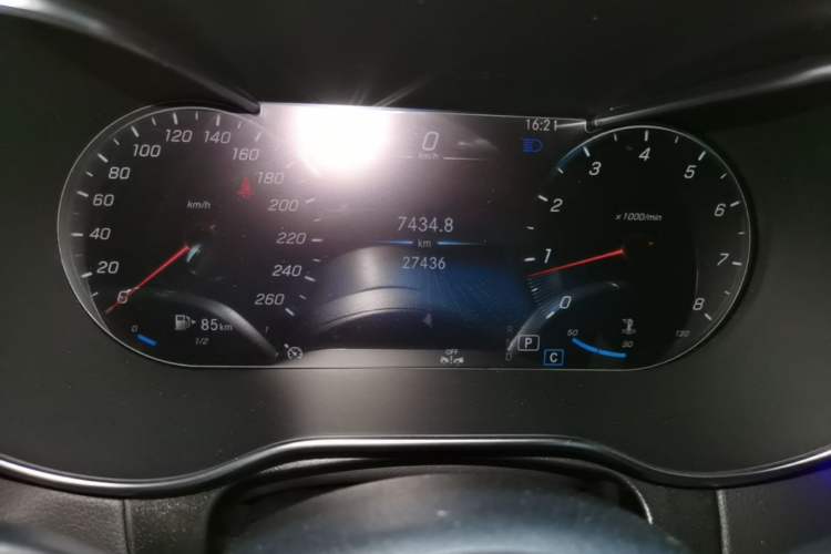 Used Mercedes-Benz GLC Coupe 2023 GLC 260 4MATIC Coupe SUV Instrument Cluster