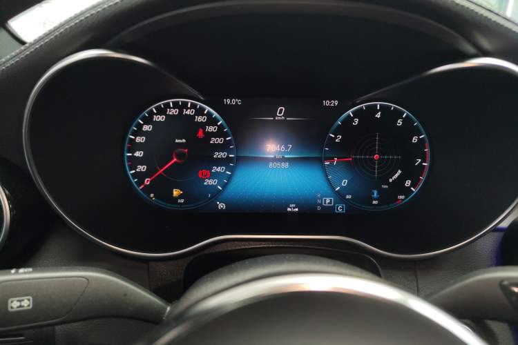 Used Mercedes-Benz GLC Coupe 2023 GLC 260 4MATIC Coupe SUV Instrument Cluster