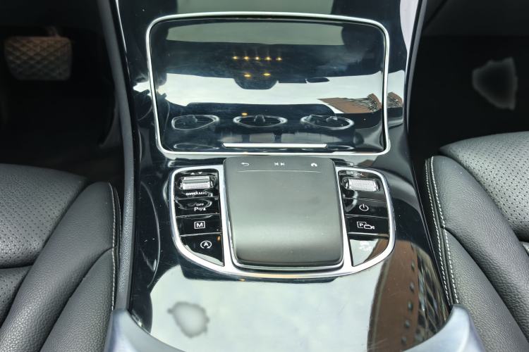 Used Mercedes-Benz GLC Coupe 2023 Refreshed GLC 260 4MATIC Coupe SUV Interior 12