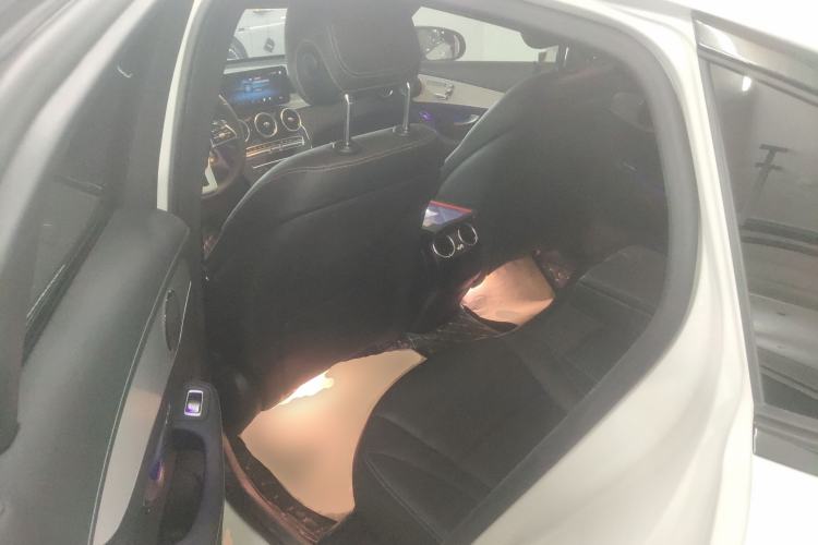 Used Mercedes-Benz GLC Coupe 2023 GLC 260 4MATIC Coupe SUV Interior 4