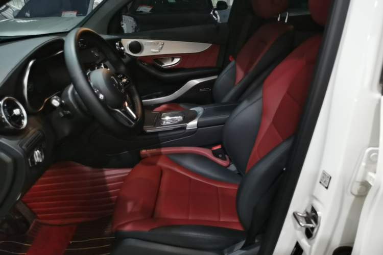 Used Mercedes-Benz GLC Coupe 2023 GLC 260 4MATIC Coupe SUV Left Front Seat