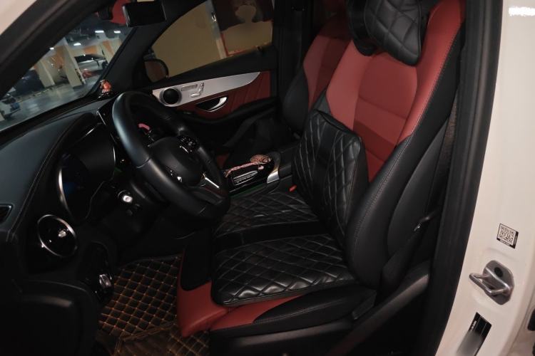 Used Mercedes-Benz GLC Coupe 2023 GLC 260 4MATIC Coupe SUV Left Front Seat