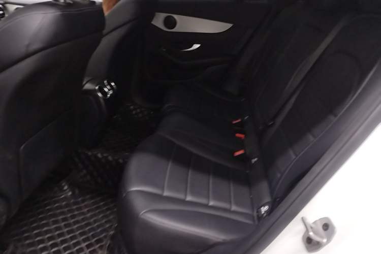 Used Mercedes-Benz GLC Coupe 2023 GLC 260 4MATIC Coupe SUV Left Rear Seat