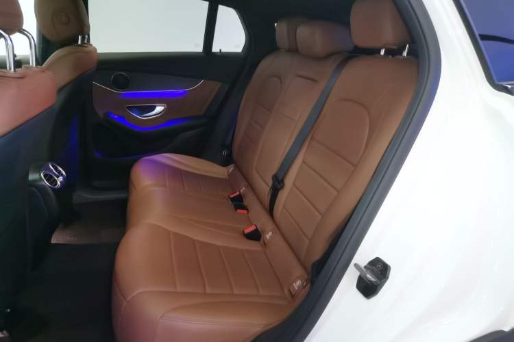 Used Mercedes-Benz GLC Coupe 2023 GLC 300 4MATIC Coupe SUV Left Rear Seat
