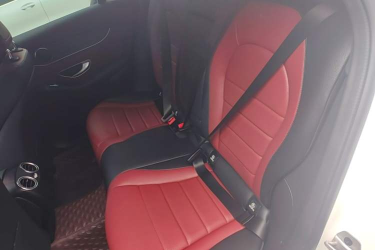 Used Mercedes-Benz GLC Coupe 2023 GLC 300 4MATIC Coupe SUV Left Rear Seat