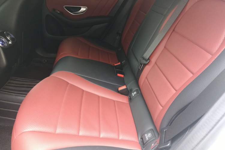 Used Mercedes-Benz GLC Coupe 2023 GLC 260 4MATIC Coupe SUV Left Rear Seat
