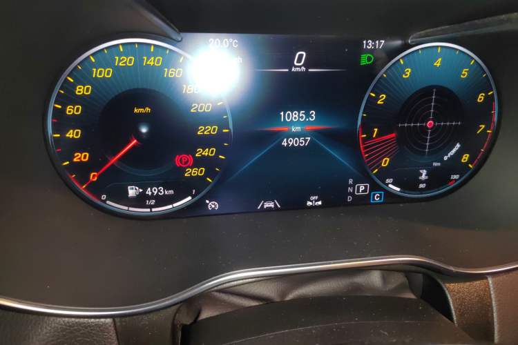 Used Mercedes-Benz GLC Coupe 2023 GLC 300 4MATIC Coupe SUV Odometer Close Up