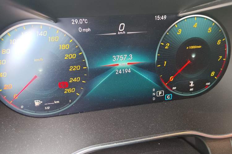 Used Mercedes-Benz GLC Coupe 2023 GLC 260 4MATIC Coupe SUV Odometer Close Up