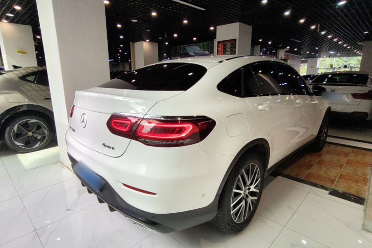 Used Mercedes-Benz GLC Coupe 2023 Refreshed GLC 260 4MATIC Coupe SUV Rear Right 45 Deg