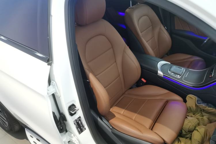Used Mercedes-Benz GLC Coupe 2023 GLC 300 4MATIC Coupe SUV Right Front Seat