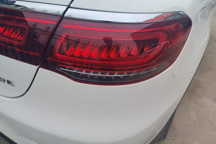 Used Mercedes-Benz GLC Coupe 2023 GLC 300 4MATIC Coupe SUV Right Rear Taillight