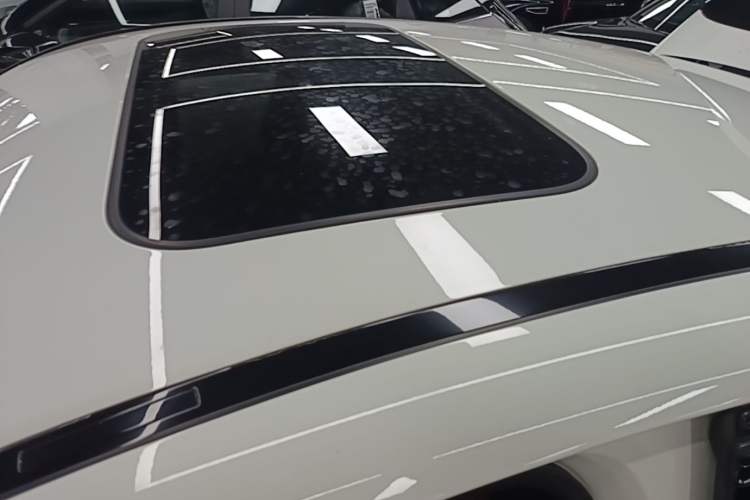 Used Mercedes-Benz GLC Coupe 2023 GLC 300 4MATIC Coupe SUV Roof
