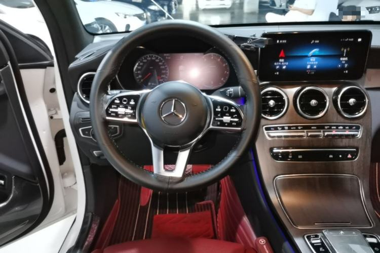 Used Mercedes-Benz GLC Coupe 2023 GLC 260 4MATIC Coupe SUV Steering Wheel