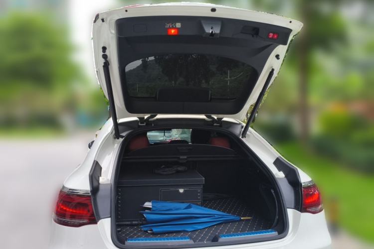 Used Mercedes-Benz GLC Coupe 2023 GLC 300 4MATIC Coupe SUV Trunk