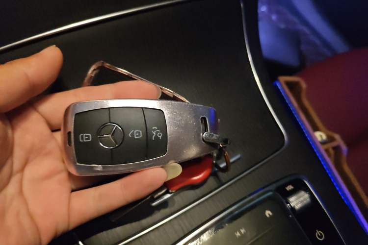 Used Mercedes-Benz GLC Coupe 2023 GLC 300 4MATIC Coupe SUV Vehicle Key